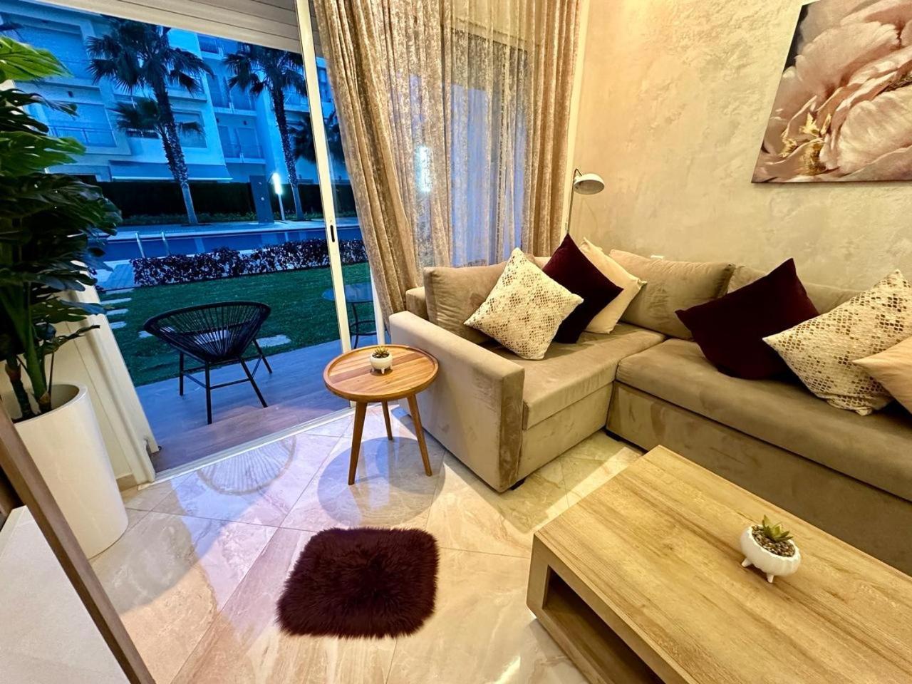 Apartament Apparemment De Luxe Vue Piscine Bouznika Zewnętrze zdjęcie