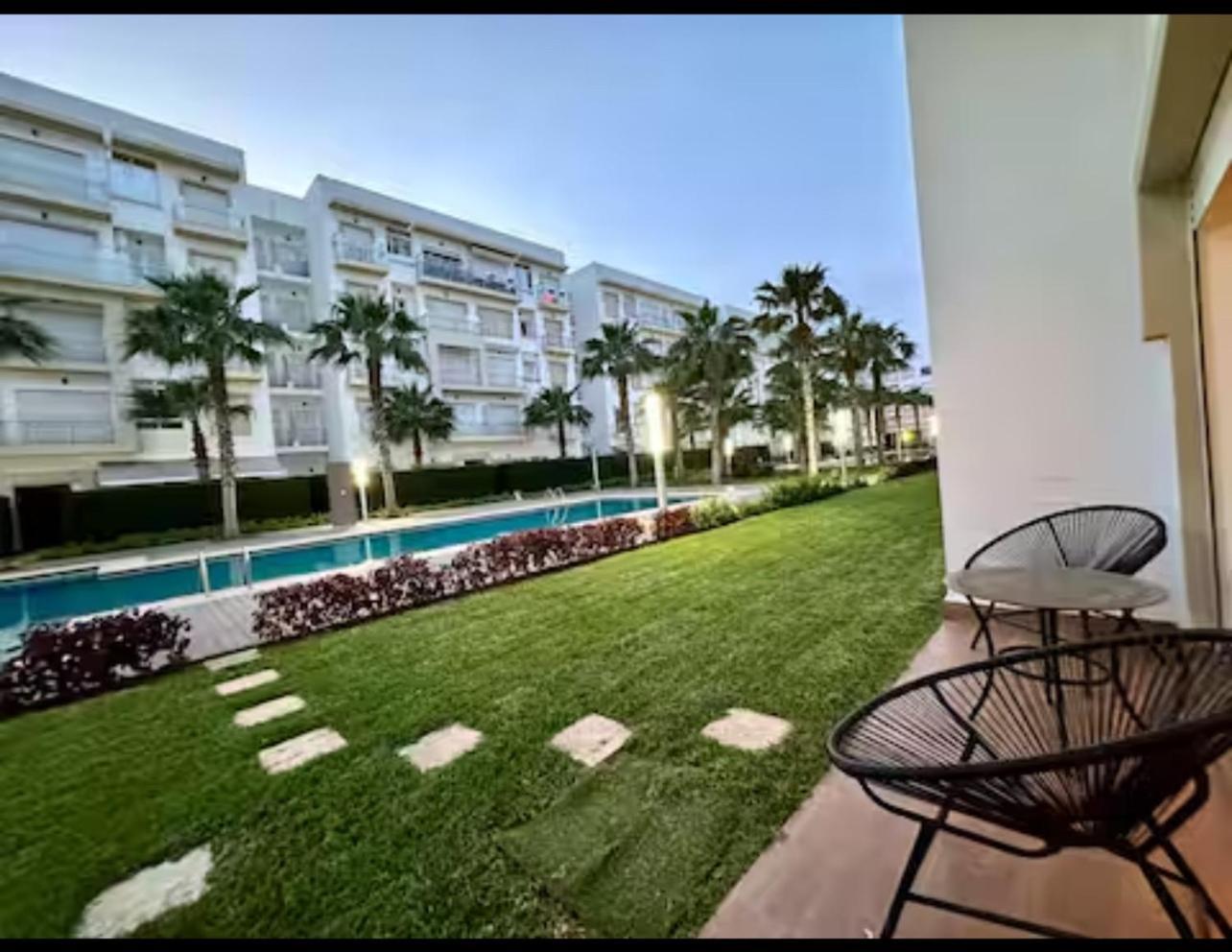 Apartament Apparemment De Luxe Vue Piscine Bouznika Zewnętrze zdjęcie